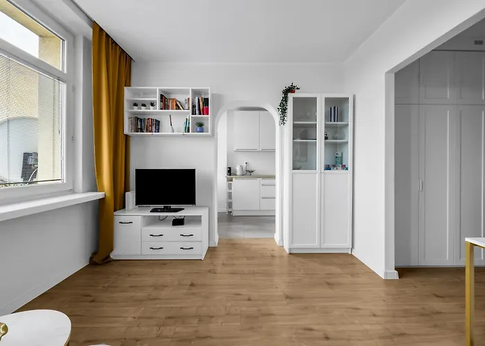 Downtown - Location, Metro Nearby - By Rentujemy Apartament Warszawa