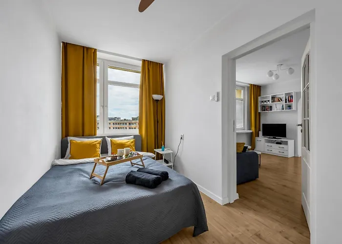 Downtown - Location, Metro Nearby - By Rentujemy Apartament