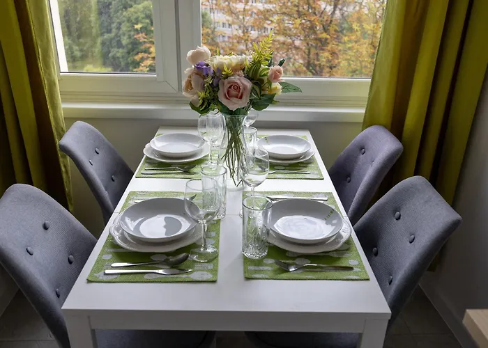 Downtown - Location, Metro Nearby - By Rentujemy *