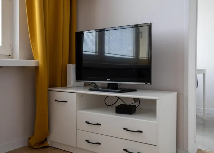 Downtown - Location, Metro Nearby - By Rentujemy Apartament