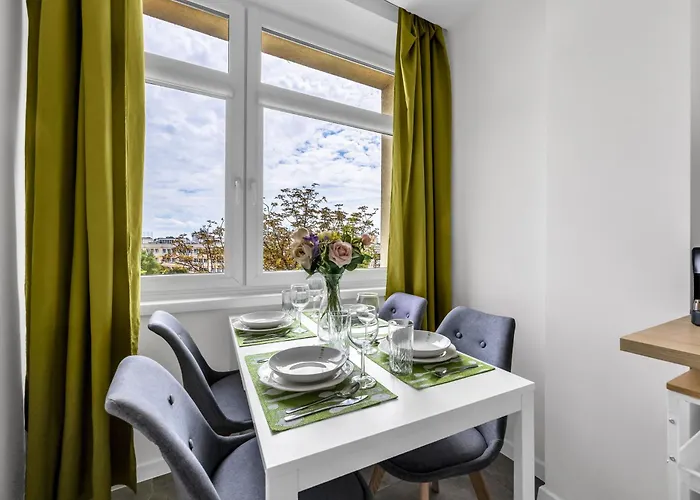 Downtown - Location, Metro Nearby - By Rentujemy * Warszawa