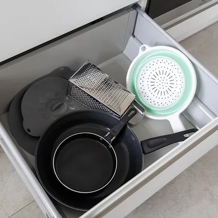 Downtown - Location, Metro Nearby - By Rentujemy Appartement